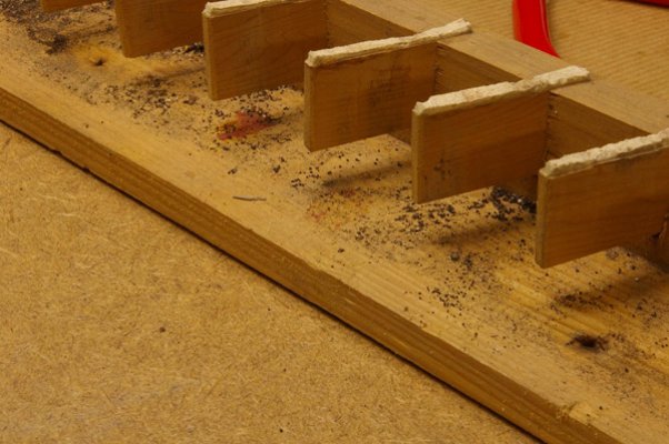 Fragmente des originalen roten Tuches