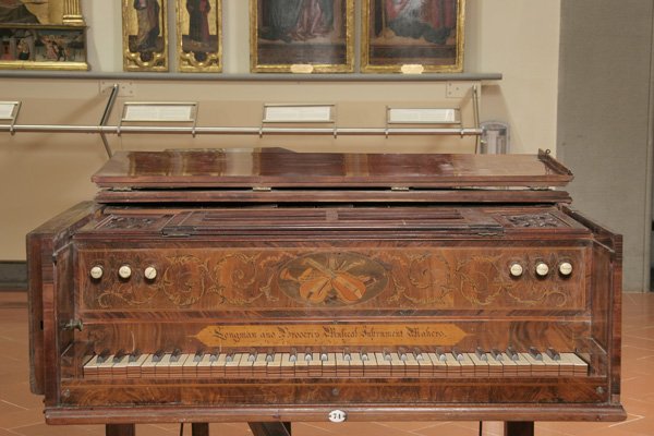 Cembalo Thomas Culliford (Longman & Broderip), London 1785 in der Galleria dell'Accademia Florenz